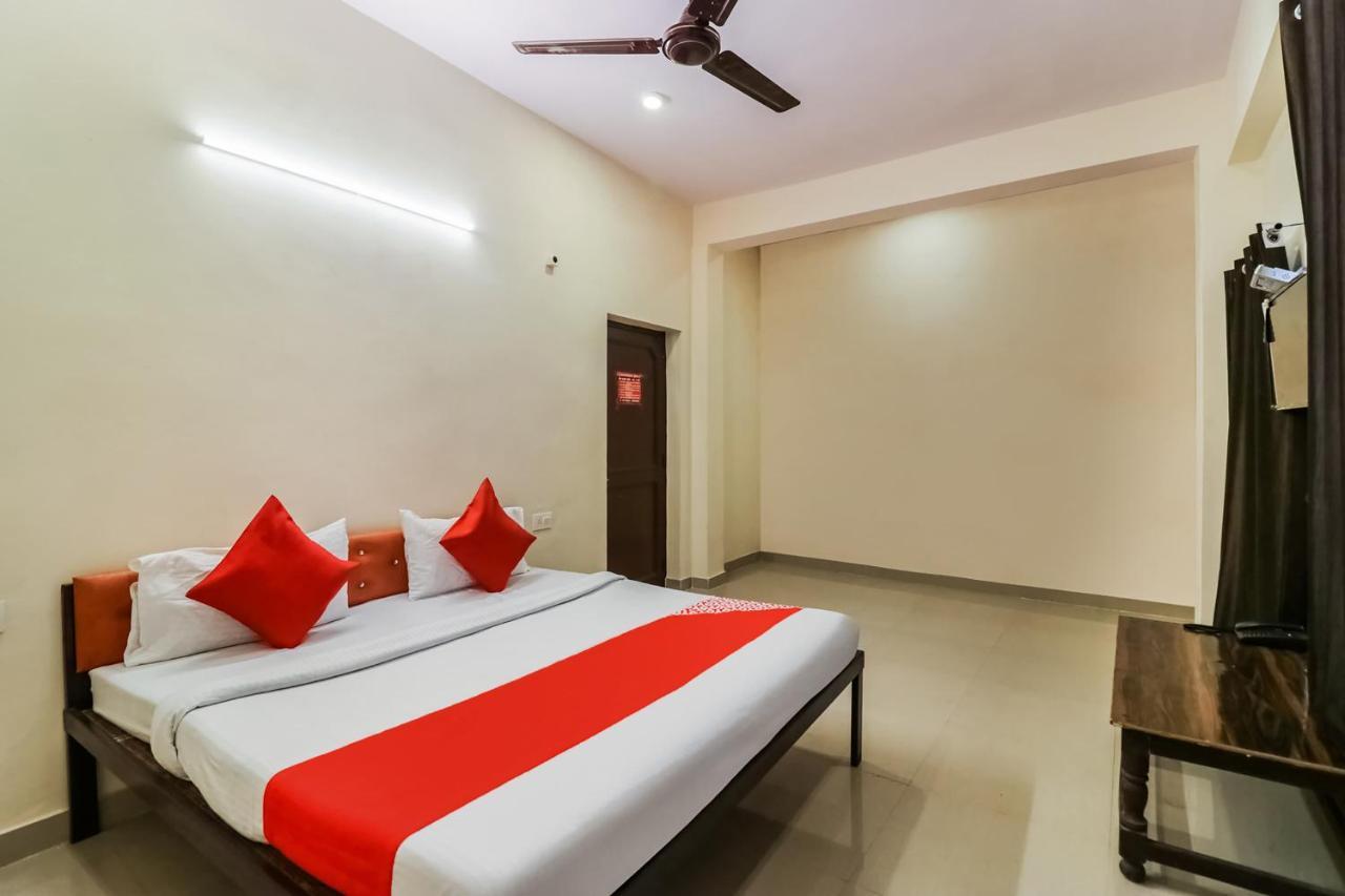 Oyo Hotel Mg Residency Rishīkesh Eksteriør billede